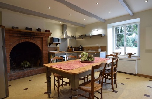 Saint-Martin-le-Bouillant House | 6-person gîte with terrace and heated swimming pool 40km from Mont Saint Michel