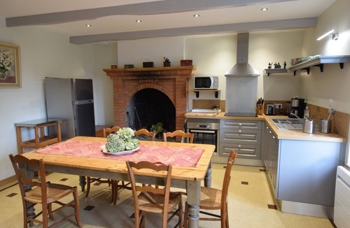 Saint-Martin-le-Bouillant House | 6-person gîte with terrace and heated swimming pool 40km from Mont Saint Michel