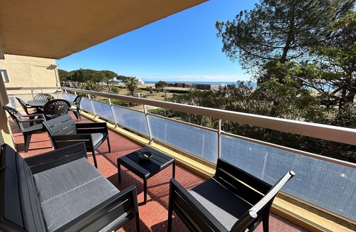 Argeles Plage Apartment | 6-person apartment with terrace and private parking