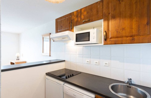 Germ Apartment | 6-person apartment in Peyragudes with balcony, parking, pets allowed