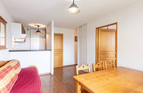 Germ Apartment | 6-person apartment in Peyragudes with balcony, parking, pets allowed