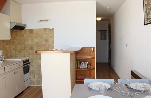 Port Rive Gauche Apartment | 6-person apartment with pool in Gruissan