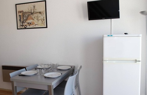 Port Rive Gauche Apartment | 6-person apartment with pool in Gruissan