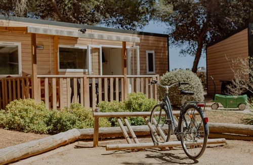 Vallpineda House | 6-person Bungalow in Sitges, Barcelona