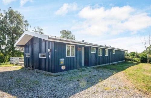 Skødshoved Strand House | 6 person holiday home in Knebel-By Traum