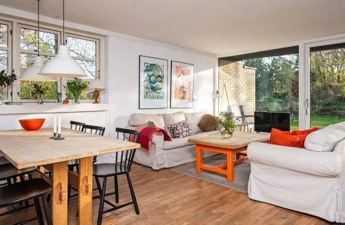 Skødshoved Strand House | 6 person holiday home in Knebel