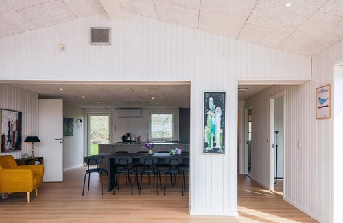 Lodbjerg Hede House | 6 person holiday home in Ringkøbing