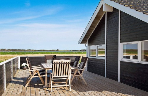 Egense House | 6 person holiday home in Storvorde-By Traum