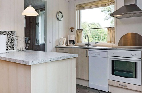 Oster Somarken House | 6 person holiday home in Aakirkeby