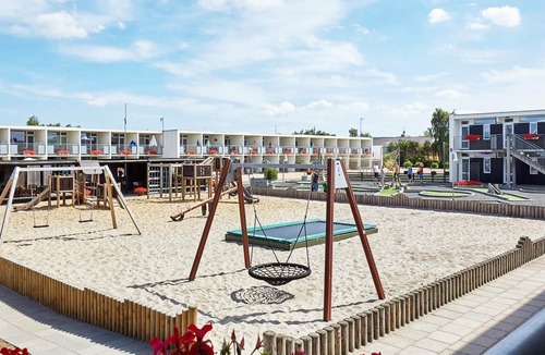 Bønnerup Strand Apartment | 6 person holiday home in Glesborg