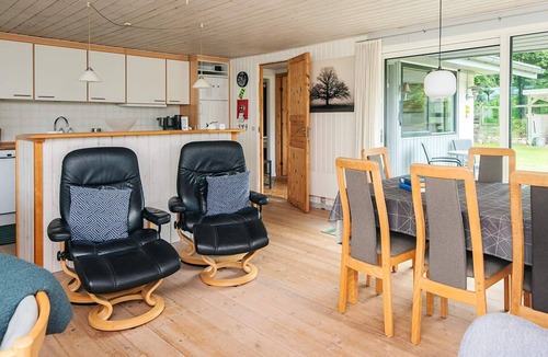Bønnerup Strand House | 6 person holiday home in Glesborg