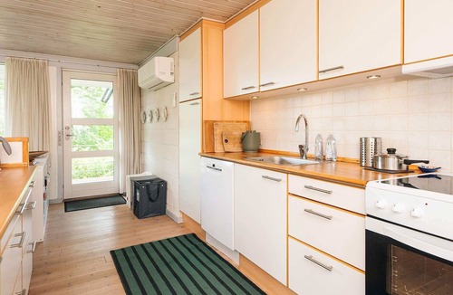 Bønnerup Strand House | 6 person holiday home in Glesborg