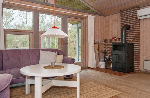 Fjellerup House | 6 person holiday home in Glesborg