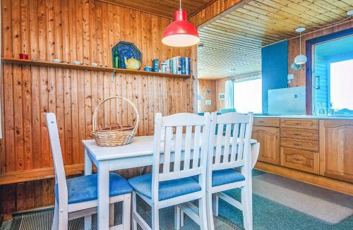 Henne Strand House | 6 person holiday home in Henne