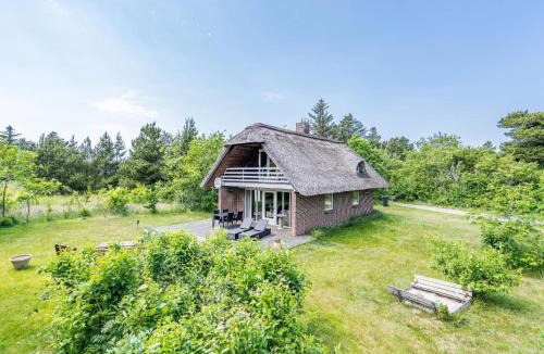 Henne House | 6 person holiday home in Henne
