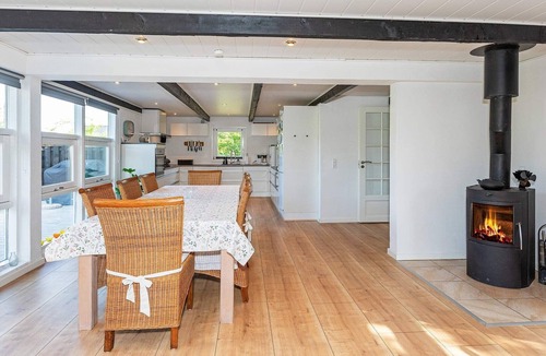 Trend House | 6 person holiday home in Løgstør