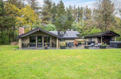 Houstrup House | 6 person holiday home in Nørre Nebel