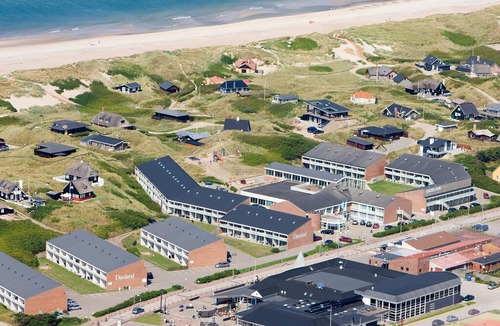 Sondervig Apartment | 6 person holiday home on a holiday park in Ringkøbing