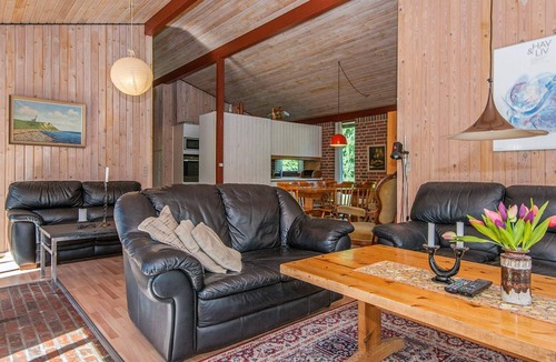 Udbyhøj House | 6 person holiday home in Ørsted-By Traum