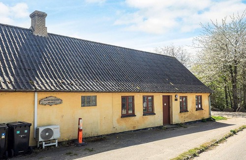 Store Damme House | 6 person holiday home in Askeby