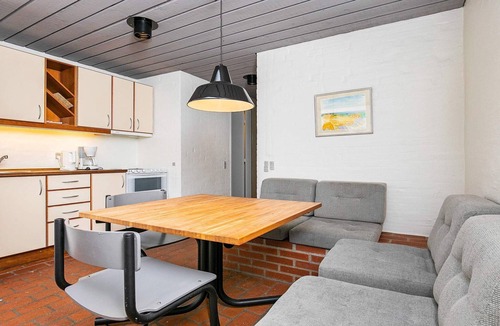 Brovst Apartment | 6 person holiday home in Brovst