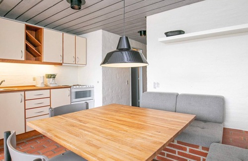 Brovst Apartment | 6 person holiday home in Brovst