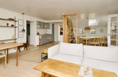 Frølunde Fed House | 6 person holiday home in Korsør