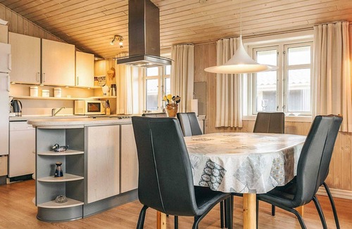 Nr. Lyngby House | 6 person holiday home in Løkken