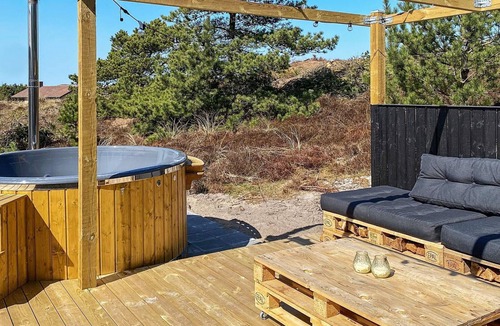 Grærup Strand House | 6 person holiday home in Oksbøl