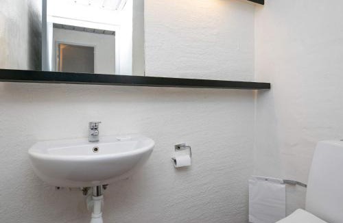 Brovst Apartment | 6 person holiday home in Brovst