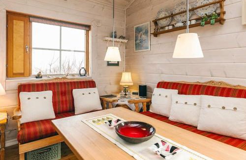 Floutrup House | 6 person holiday home in Roslev
