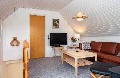 Fjellerup Strand House | 6 person holiday home in Glesborg