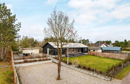 Fjellerup Strand House | 6 person holiday home in Glesborg