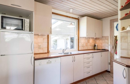 Henne Strand House | 6 person holiday home in Henne