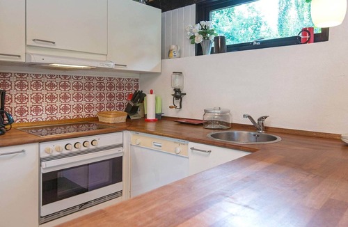 Skødshoved Strand House | 6 person holiday home in Knebel-By Traum
