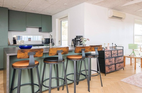 Skødshoved Strand House | 6 person holiday home in Knebel-By Traum