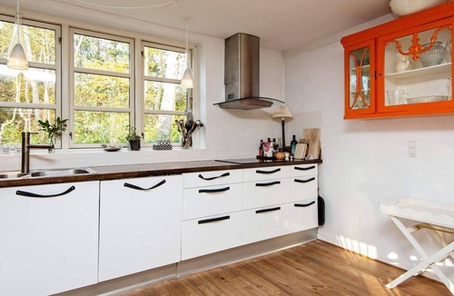 Skødshoved Strand House | 6 person holiday home in Knebel