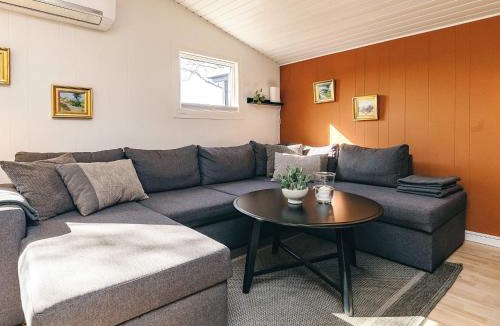 Trend House | 6 person holiday home in Løgstør