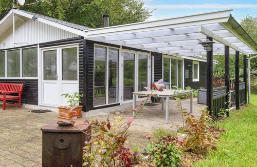 Ronde House | 6 person holiday home in Rønde-By Traum