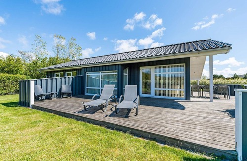 Skaven Strand House | 6 person holiday home in Tarm