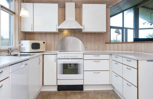 Harboore House | 6 person holiday home in Harboøre