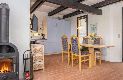 Vrist Strand House | 6 person holiday home in Harbo re