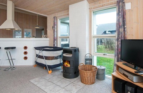 Henne Strand House | 6 person holiday home in Henne