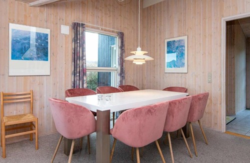 Henne Strand House | 6 person holiday home in Henne