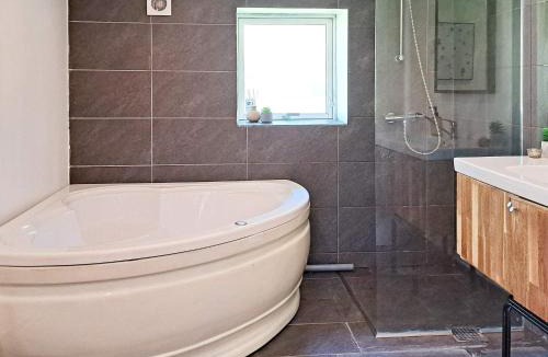 Kolind House | 6 person holiday home in Kolind-By Traum