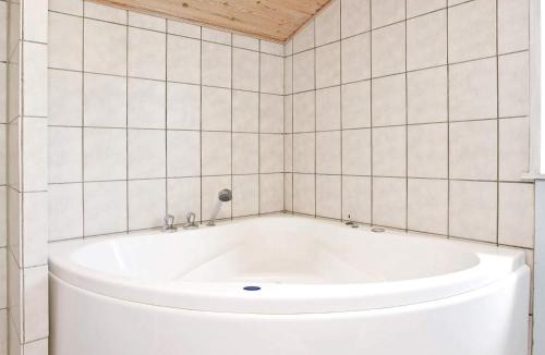 Nørre Lyngby House | 6 person holiday home in Løkken