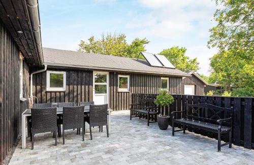 Trend House | 6 person holiday home in Løgstør