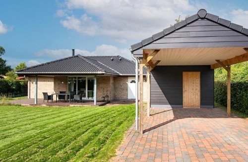 Ajstrup House | 6 person holiday home in Malling