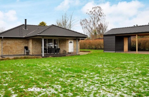 Ajstrup House | 6 person holiday home in Malling