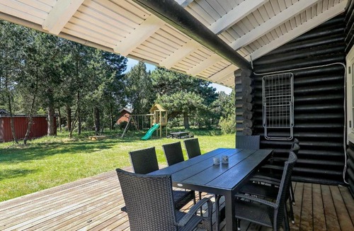 Kramnitse House | 6 person holiday home in R dby
